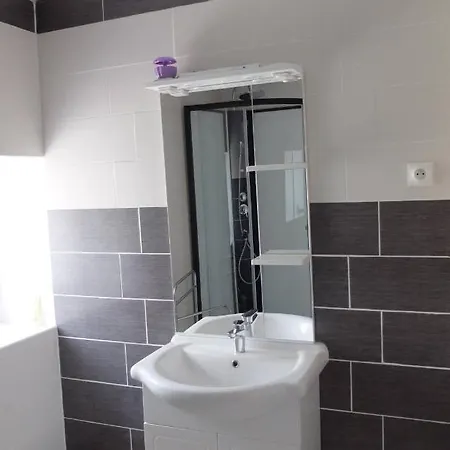 Apartment Sur La Colline Le Cosy